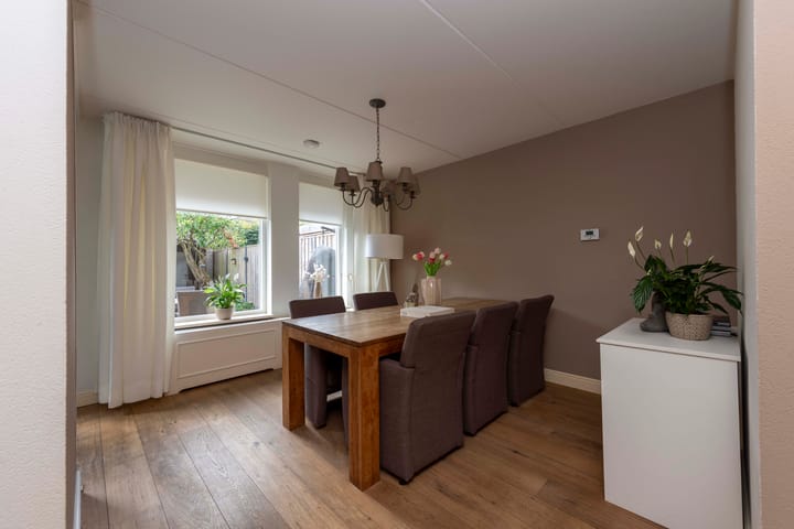 Foto 10 van Baronielaan 31