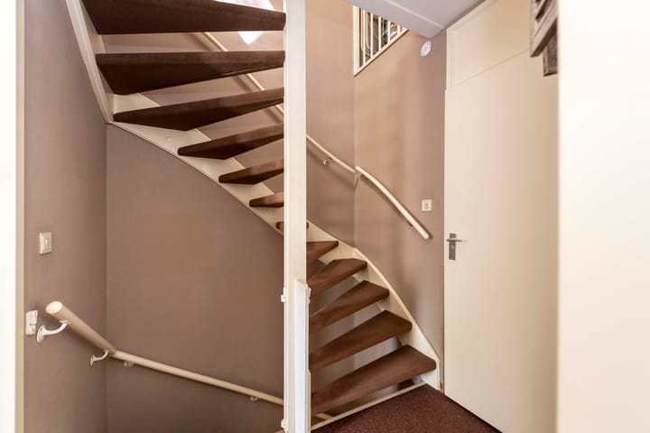 Foto 15 van Baronielaan 31