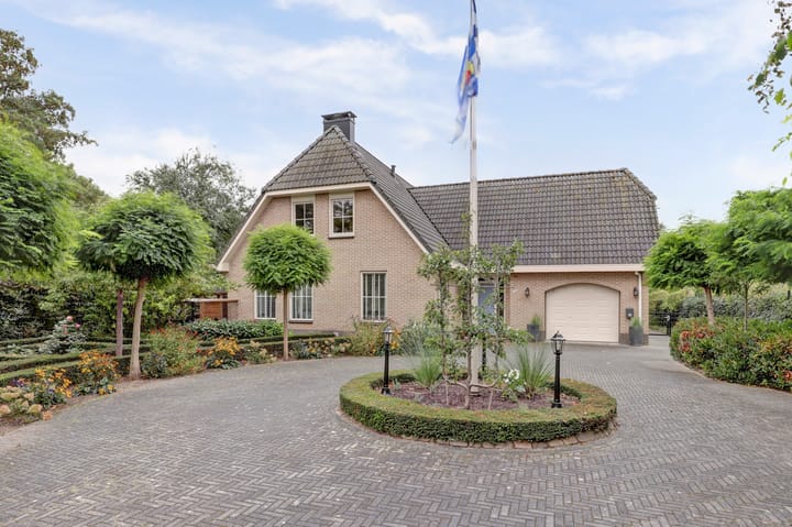 Foto 2 van Hoofdweg 50-B