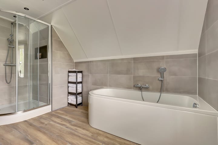 Foto 34 van Hoofdweg 50-B