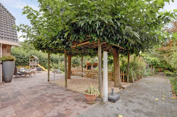 Foto 39 van Hoofdweg 50-B