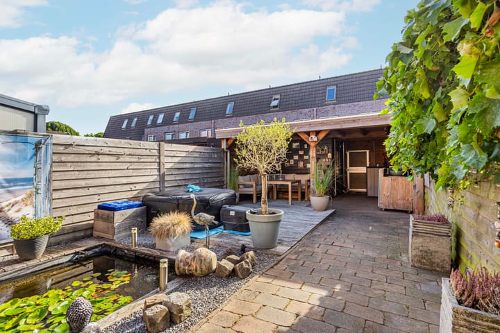 Foto 15 van Adderwortel 16