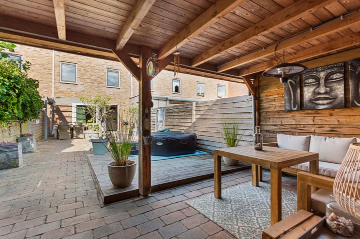 Foto 23 van Adderwortel 16