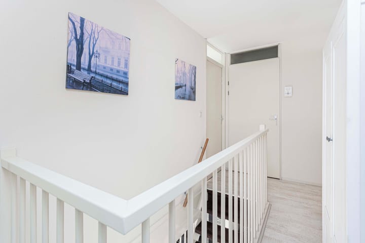 Foto 36 van Adderwortel 16