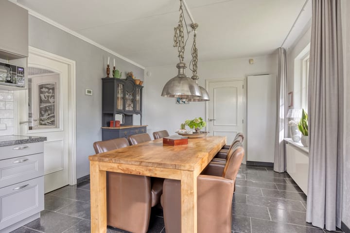 Foto 14 van Prins Bernhardlaan 129