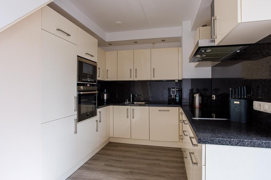 Photo 10 of Laurens Bogtmanstraat 14