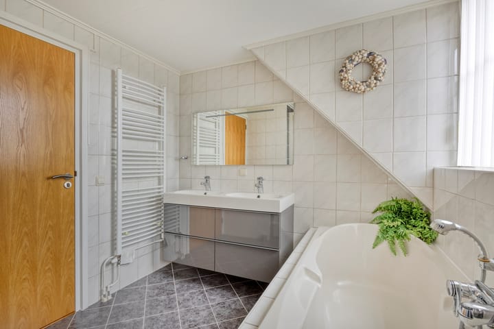 Foto 20 van Prins Bernhardlaan 129