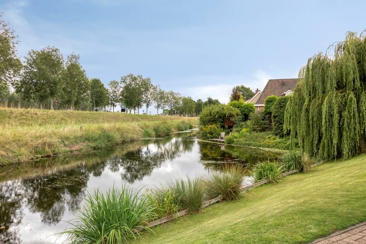 Foto 32 van Prins Bernhardlaan 129