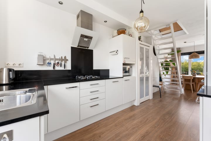 Foto 19 van Ganzerikplein 7-C