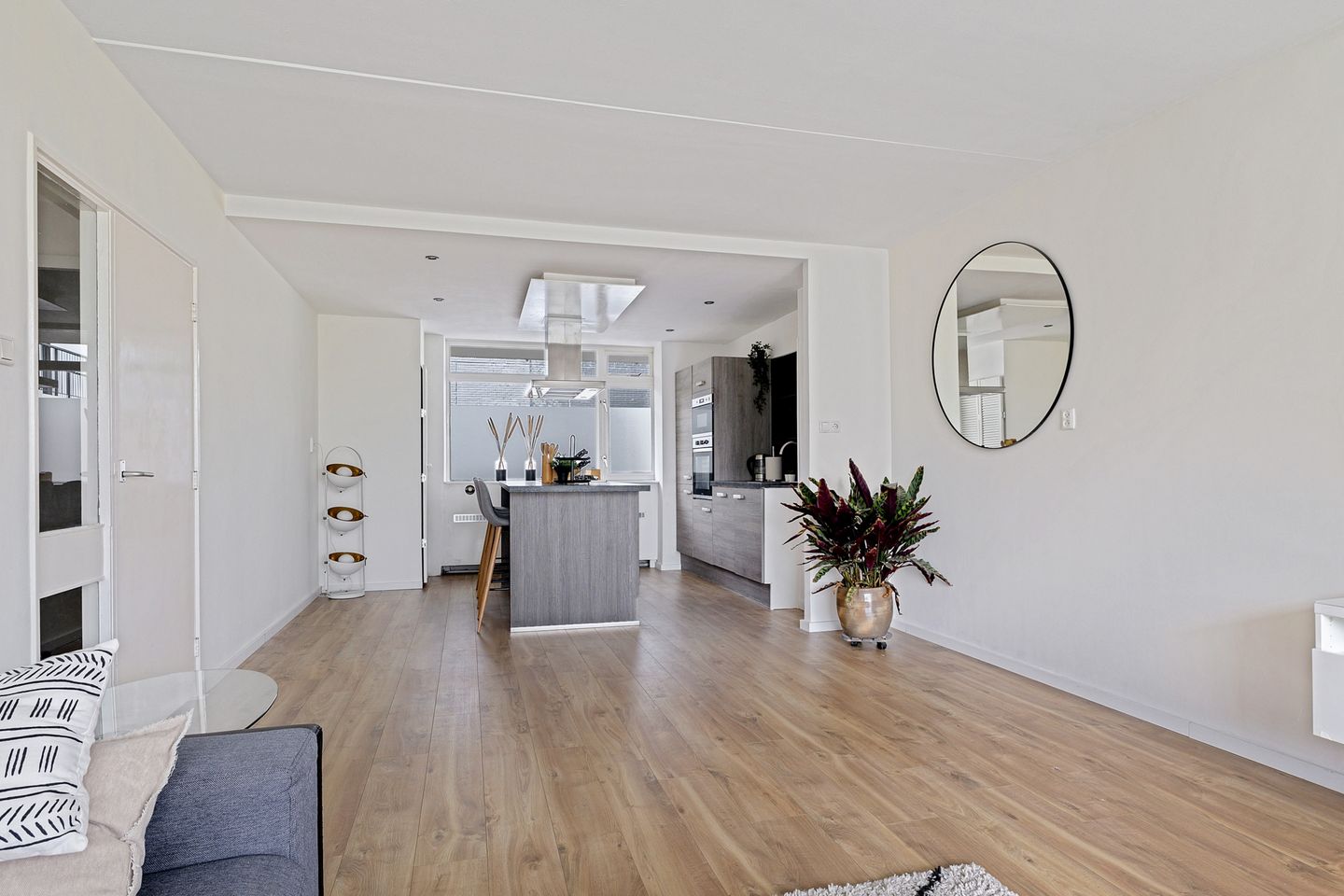 Foto 19 van Plutostraat 80