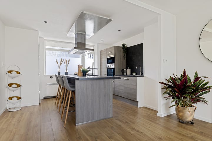 Foto 20 van Plutostraat 80