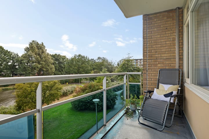 Foto 30 van Plutostraat 80