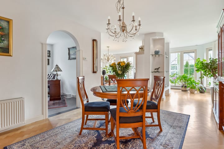 Photo 14 of Katwoudestraat 1