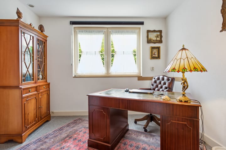 Photo 15 of Katwoudestraat 1