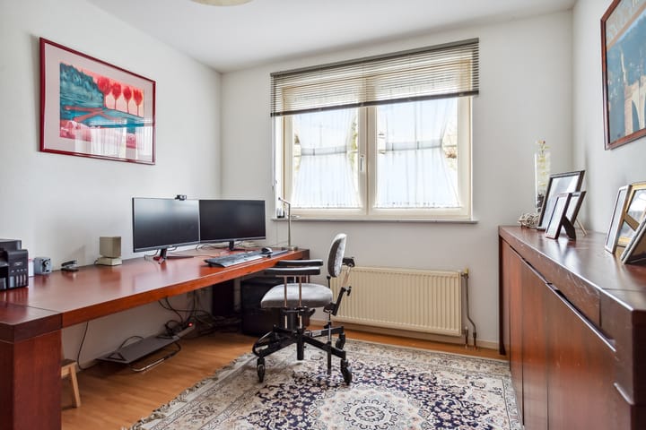 Photo 21 of Katwoudestraat 1