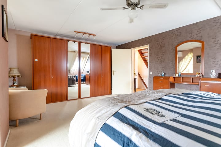 Photo 25 of Katwoudestraat 1