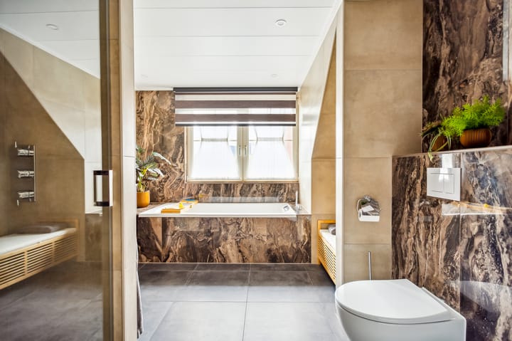 Photo 33 of Katwoudestraat 1