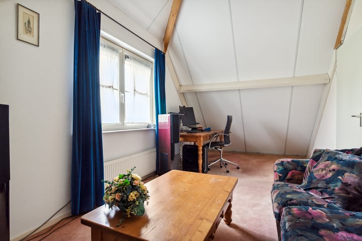 Photo 37 of Katwoudestraat 1