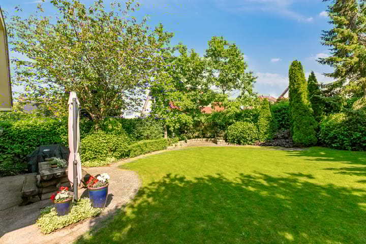 Photo 42 of Katwoudestraat 1