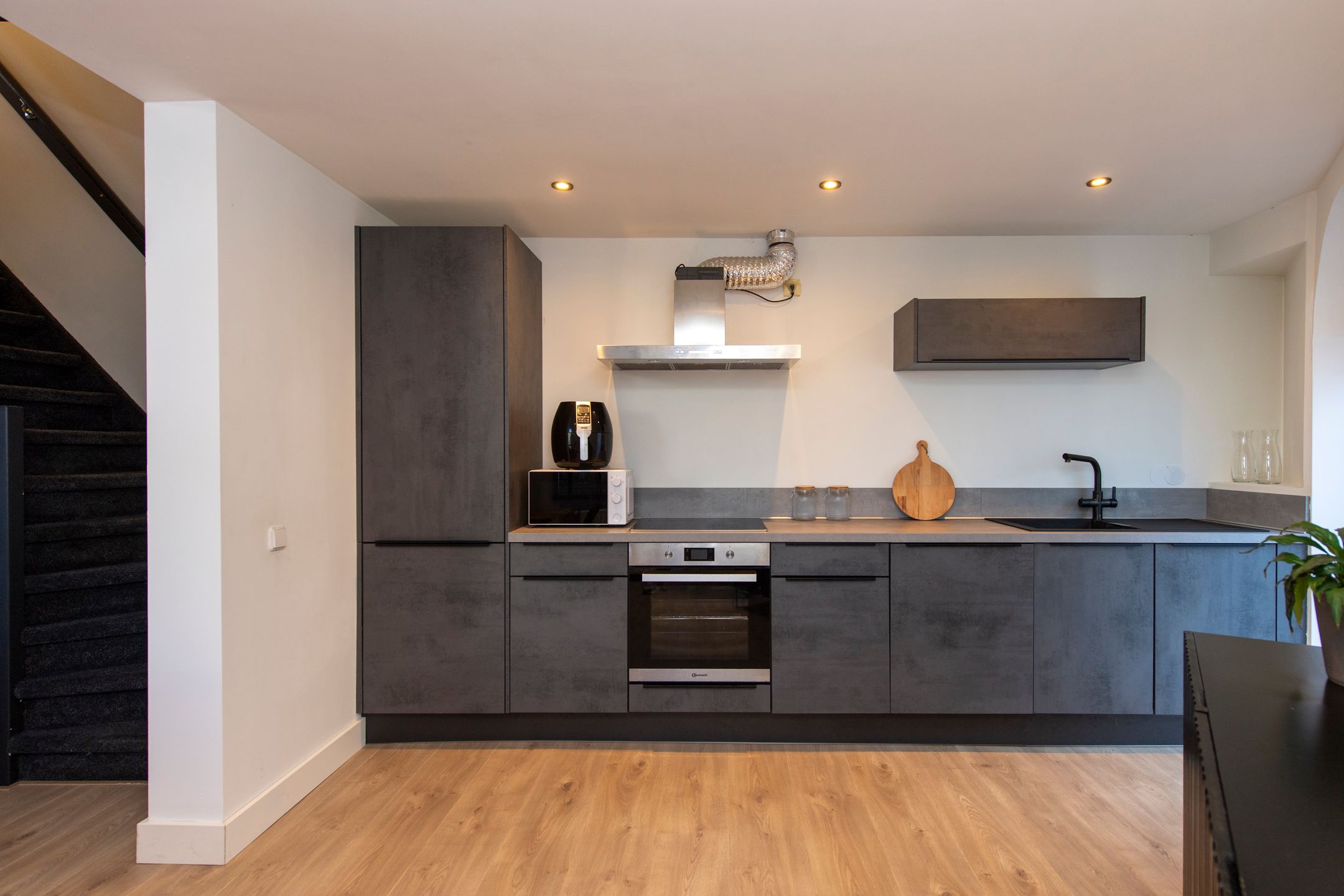 Photo 12 of Piusstraat 144