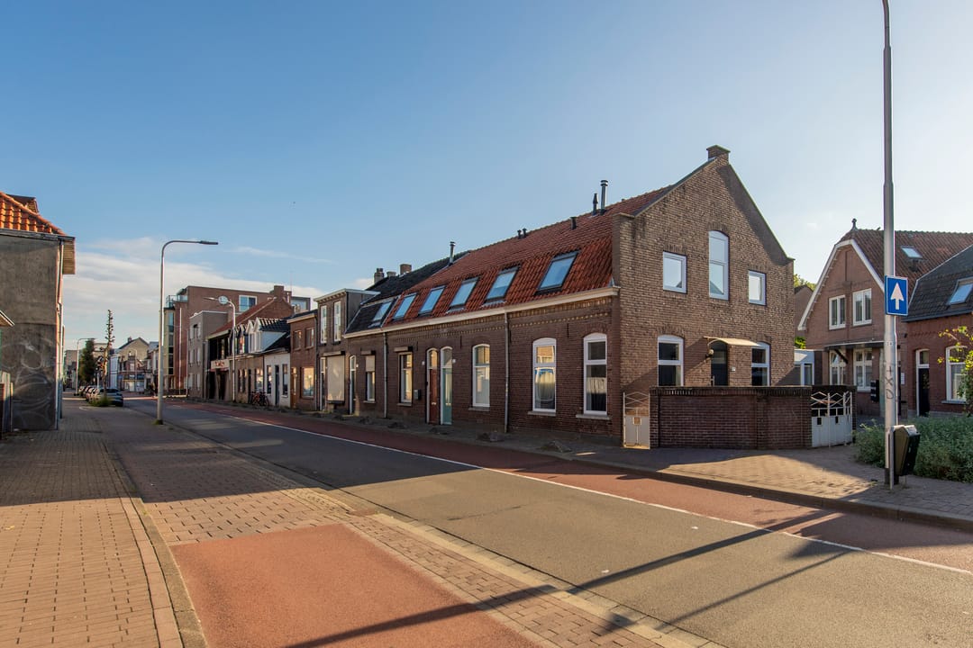 Photo 28 of Piusstraat 144