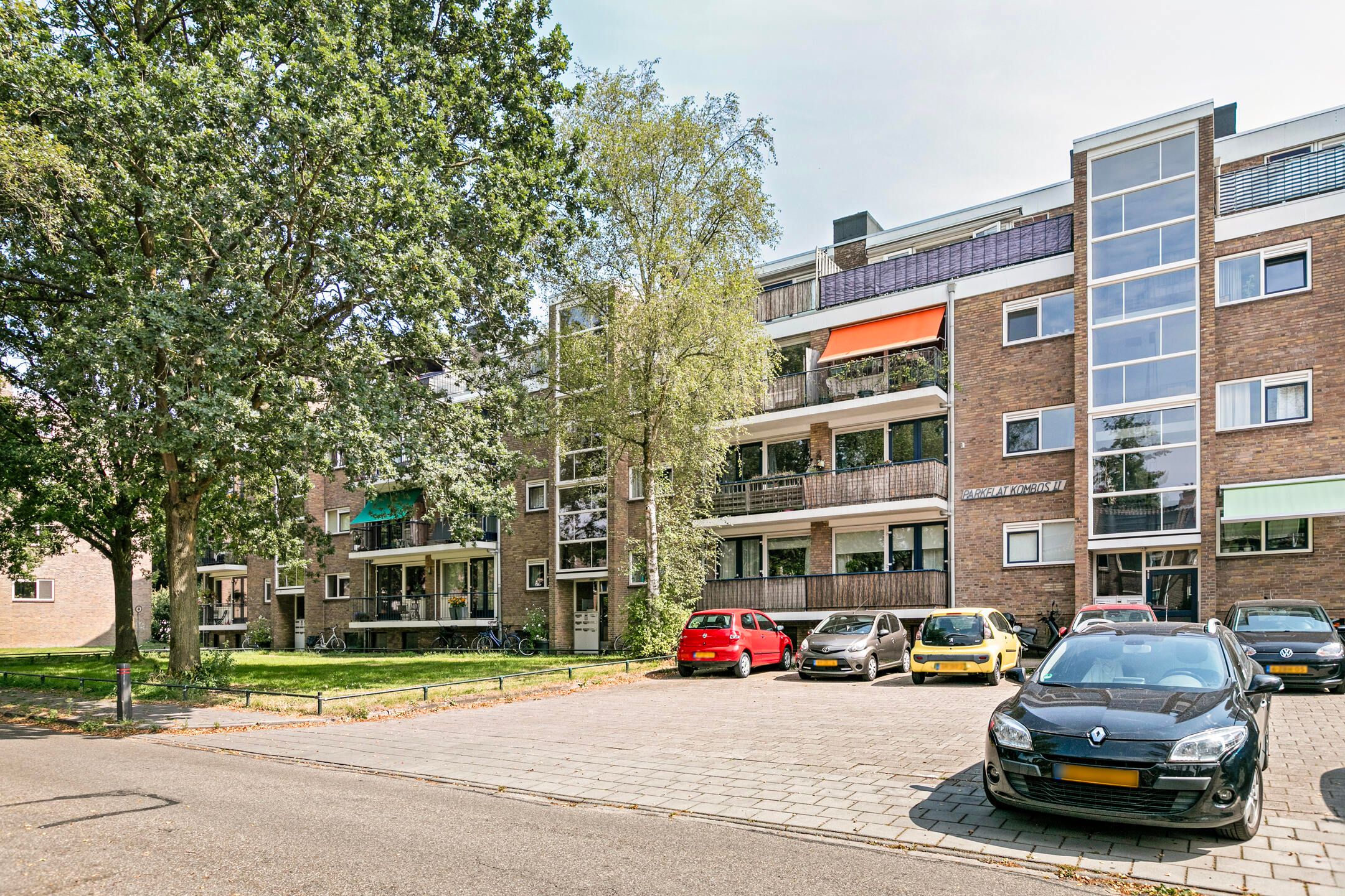 Photo 6 of Kombos 55