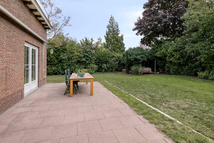 Foto 31 van Houtstraat 1