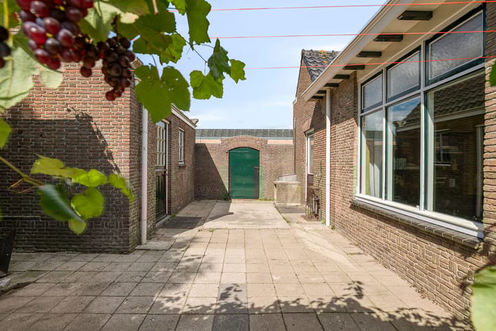 Foto 33 van Houtstraat 1