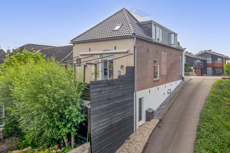 Lekdijk 156 tertiary image