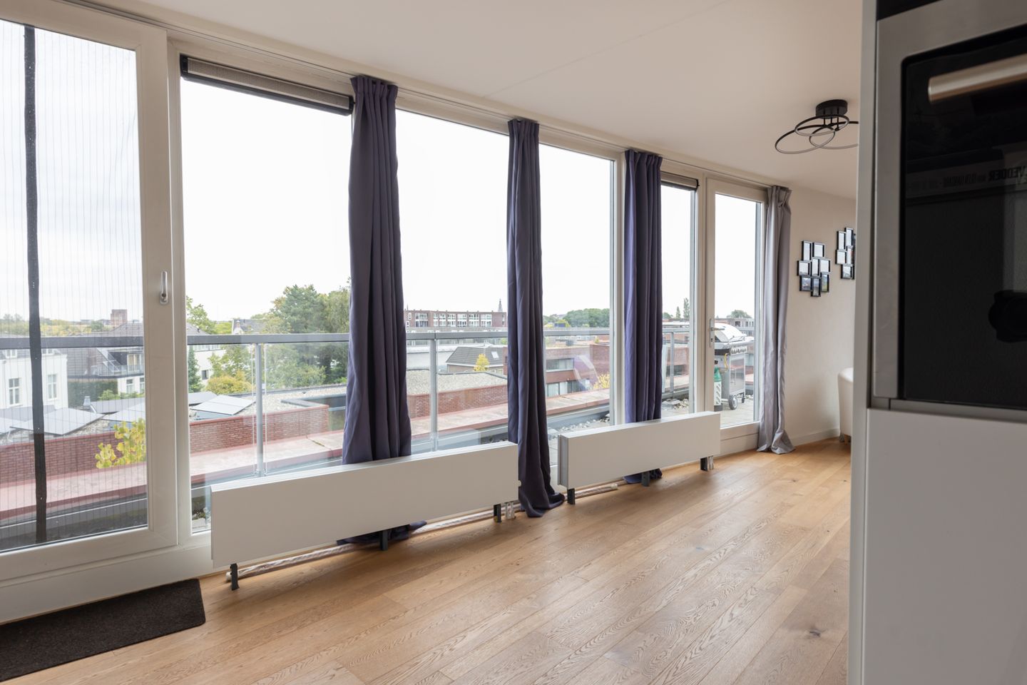 Photo 5 of Chabotstraat 62