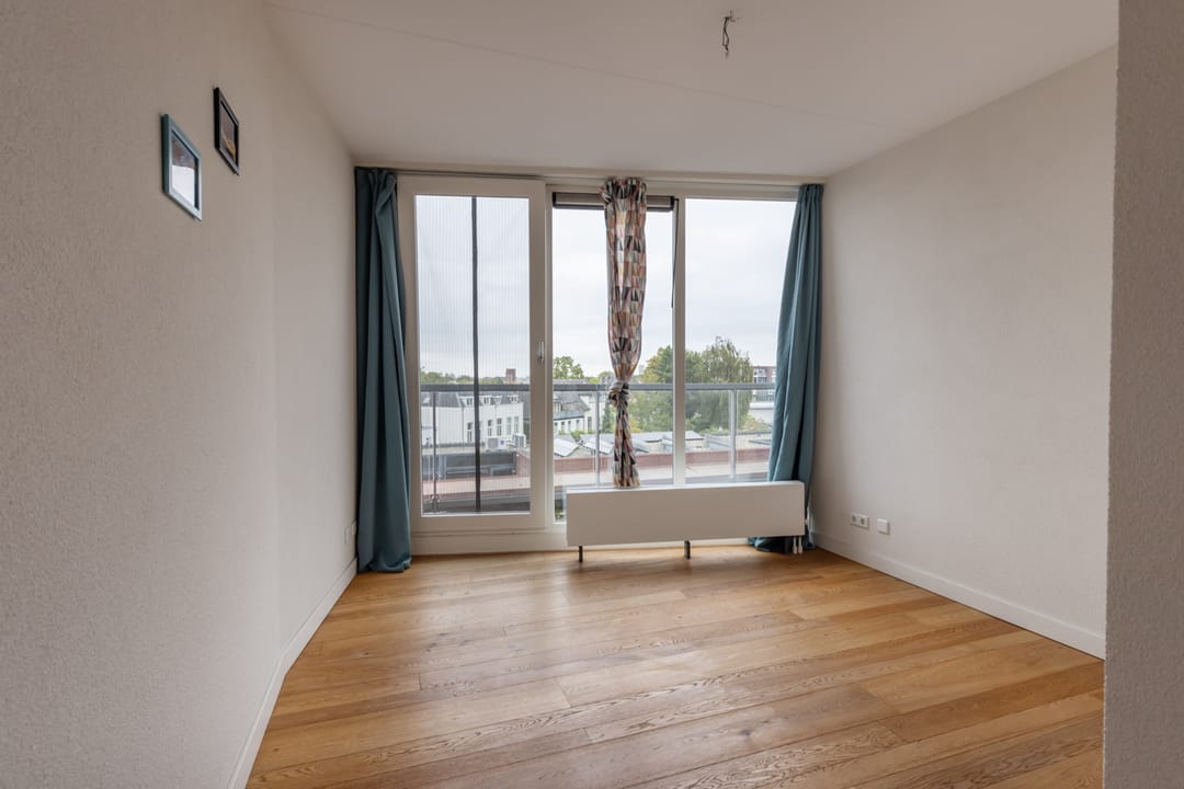 Photo 7 of Chabotstraat 62