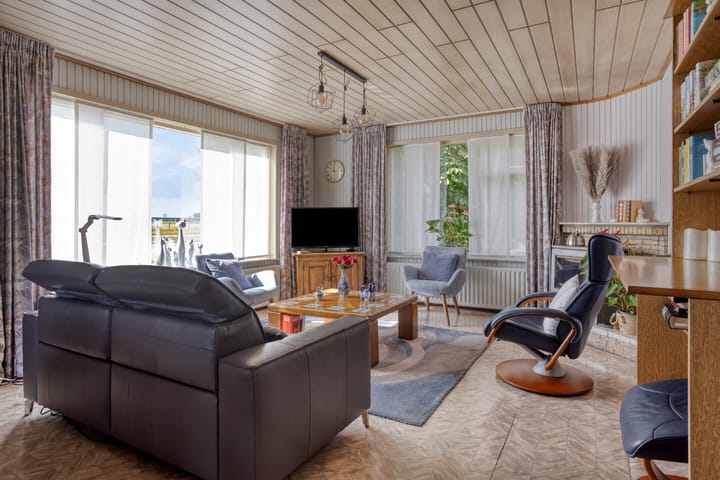 Photo 11 of Middenweg 5