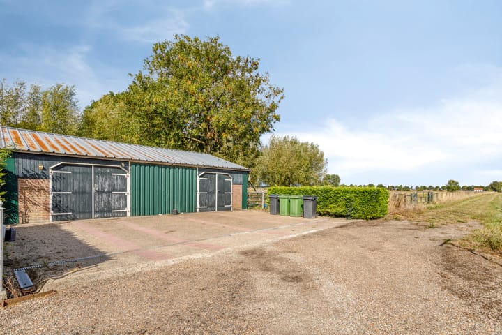 Photo 34 of Middenweg 5