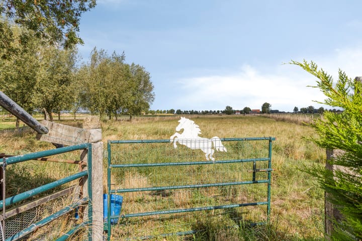 Photo 38 of Middenweg 5