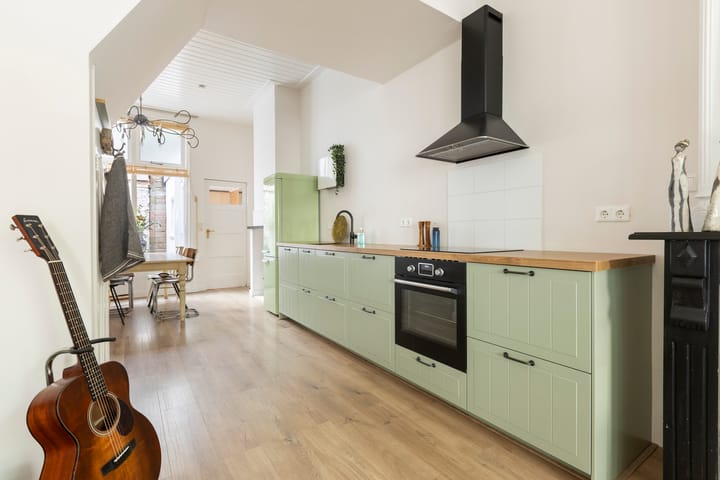 Foto 15 van Van Julsinghastraat 17