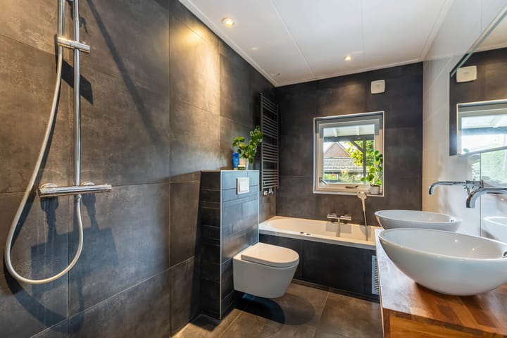 Foto 25 van Aengwirderweg 290