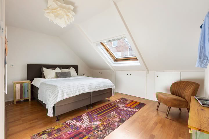 Foto 38 van Van Julsinghastraat 17