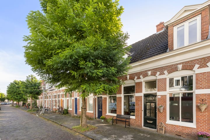 Foto 42 van Van Julsinghastraat 17