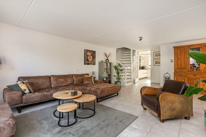 Foto 12 van Octavianus 60