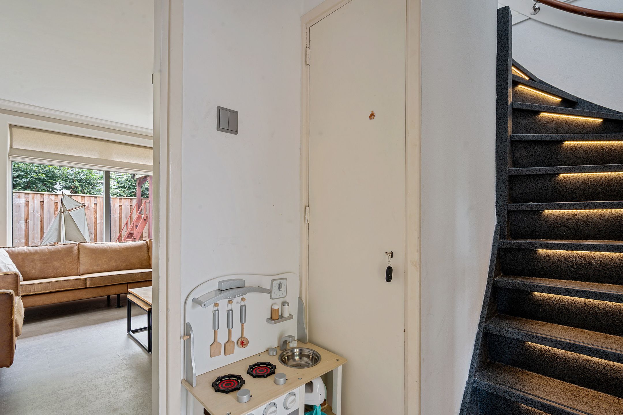 Photo 15 of Dorpsstraat 4-D