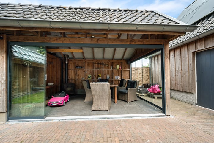 Foto 44 van Dorpsstraat 4-D