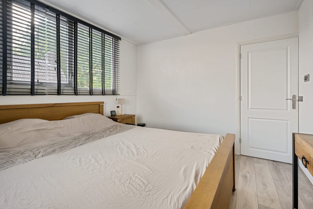 Photo 32 of Dorpsstraat 4-D