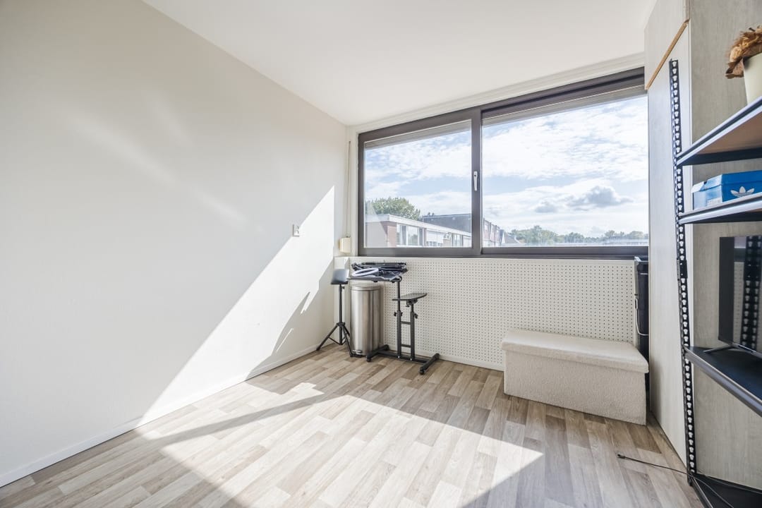 Photo 16 of Mathijsenstraat 20