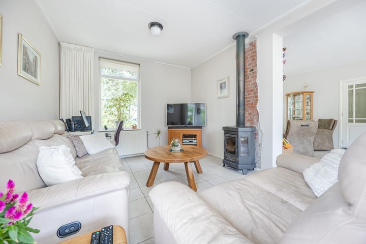 Foto 16 van Klutsdorpseweg 6