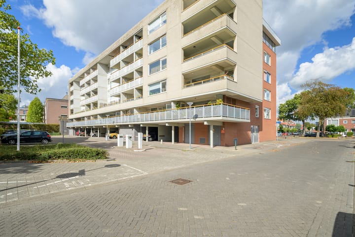 Photo 8 of Maria Cherubinastraat 28