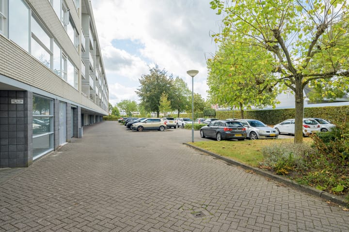 Photo 43 of Maria Cherubinastraat 28