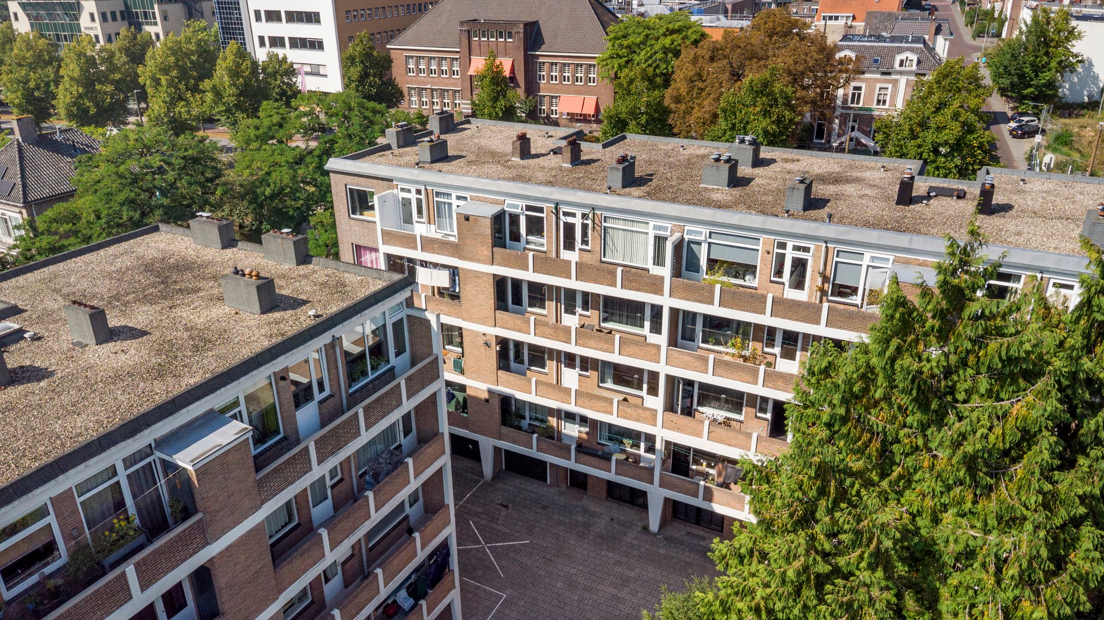 Foto 48 van Velperweg 48-A2