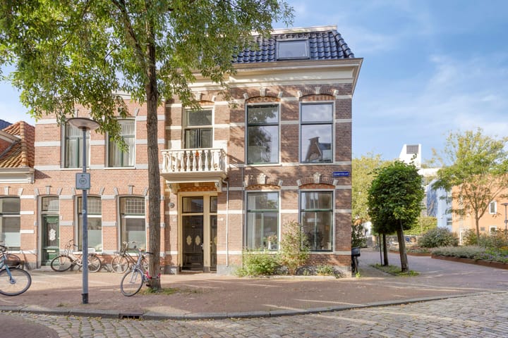 Foto 4 van Trompstraat 1