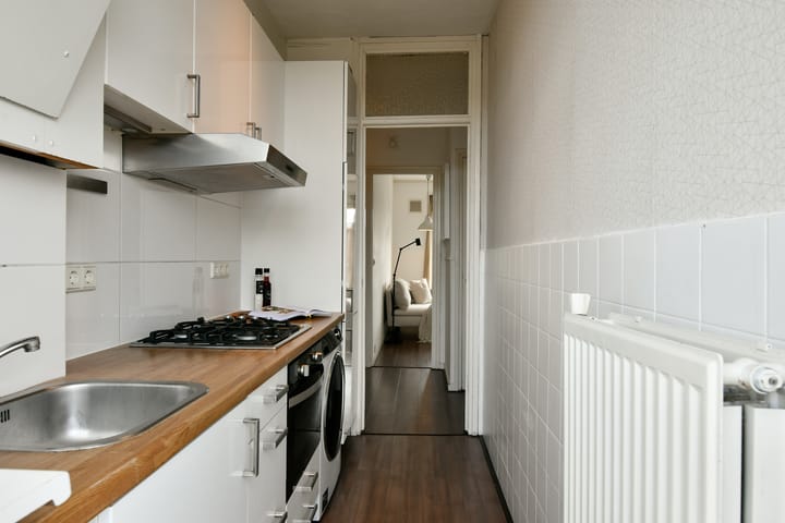 Foto 10 van Lucellestraat 25-3