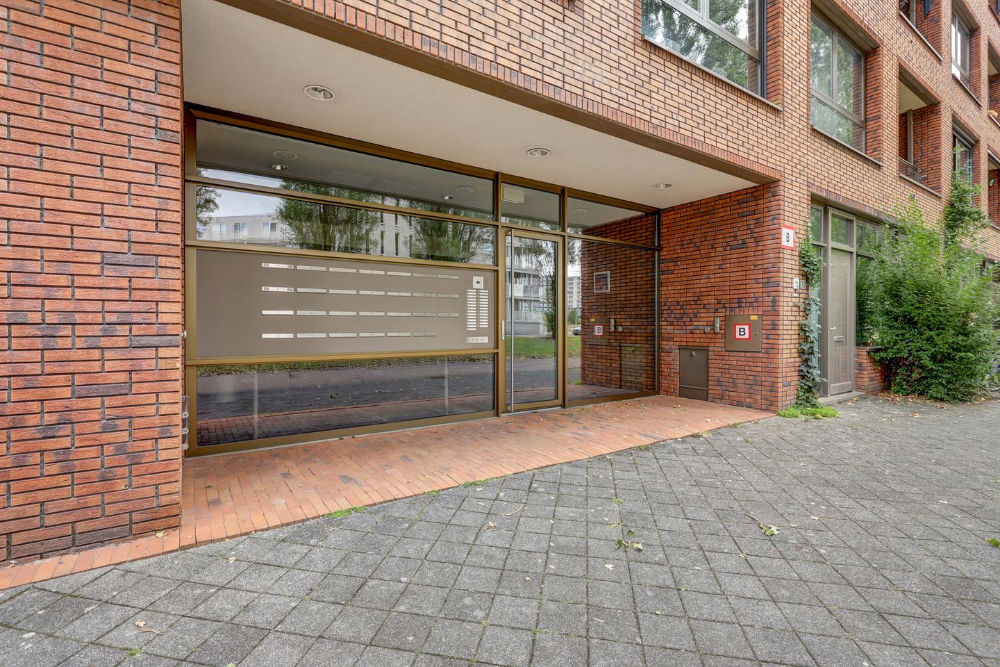 Foto 5 van Glenn Millerpad 13